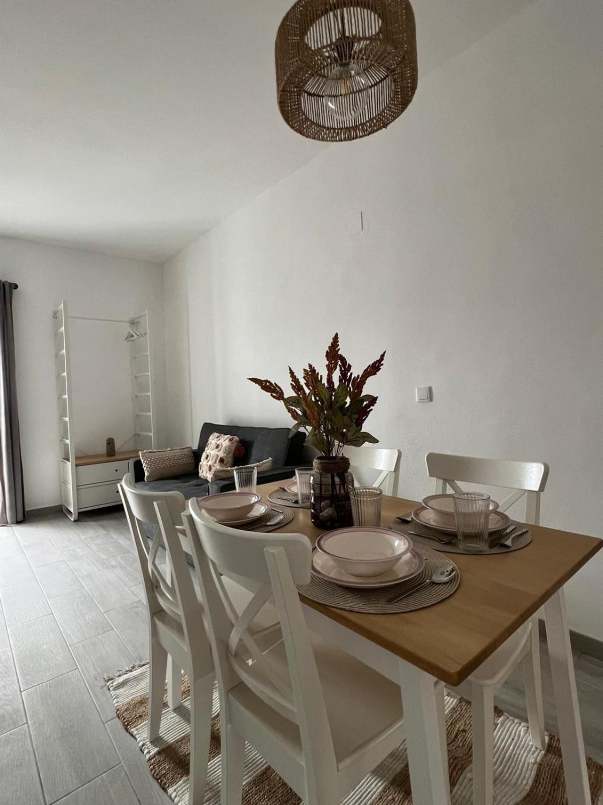 Apartamentos Turisticos A.Parra Jerez de la Frontera Exterior foto
