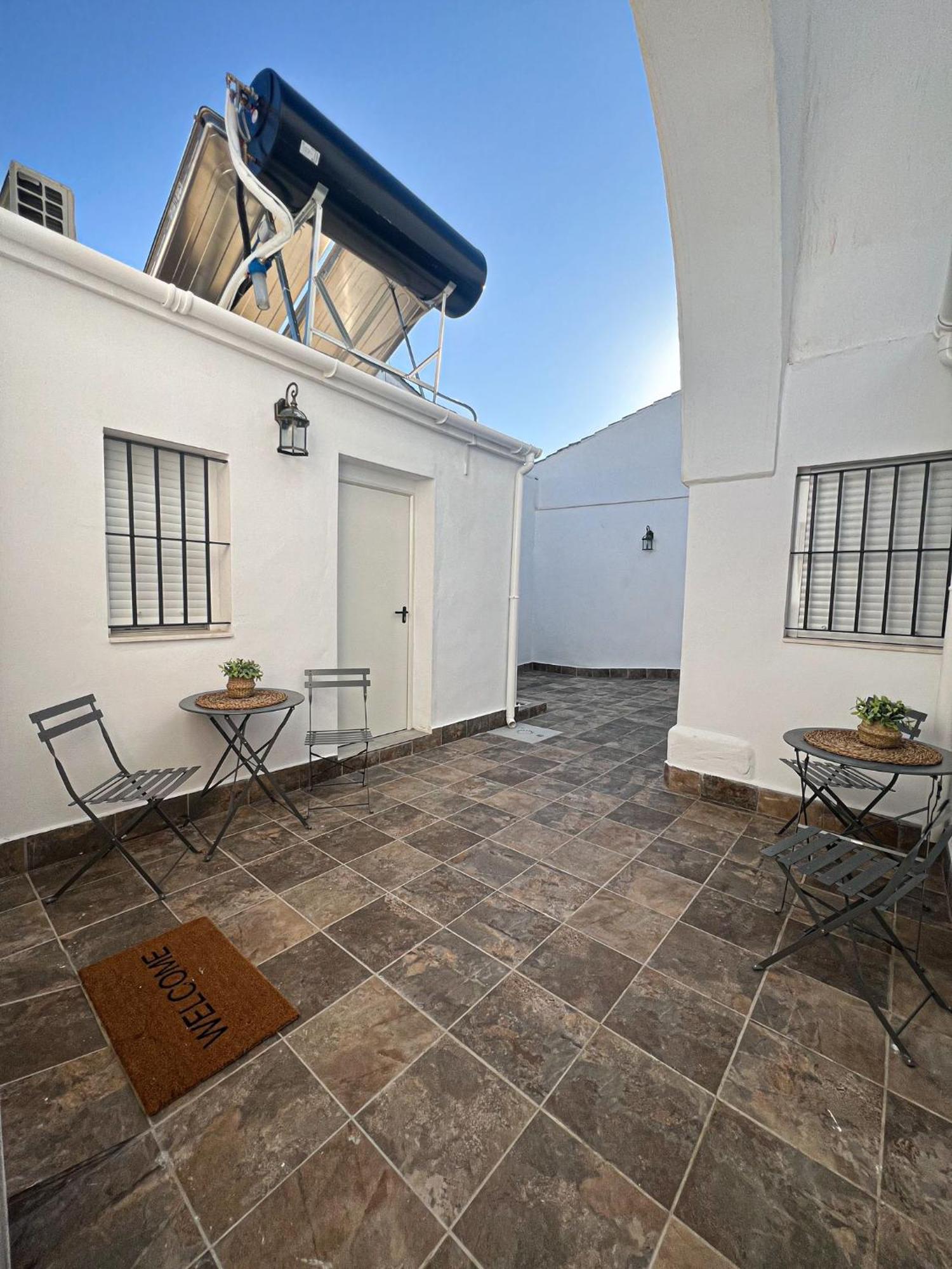 Apartamentos Turisticos A.Parra Jerez de la Frontera Exterior foto