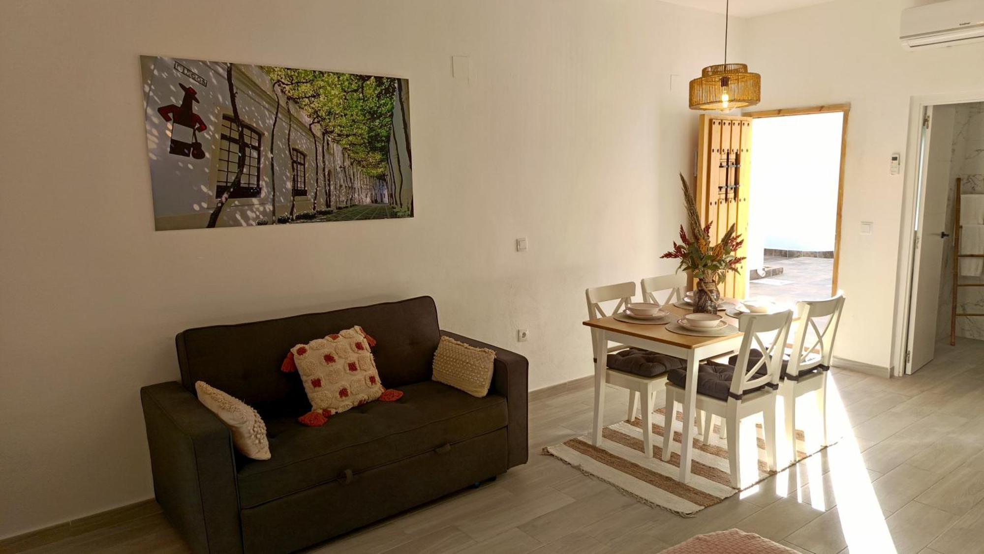 Apartamentos Turisticos A.Parra Jerez de la Frontera Exterior foto