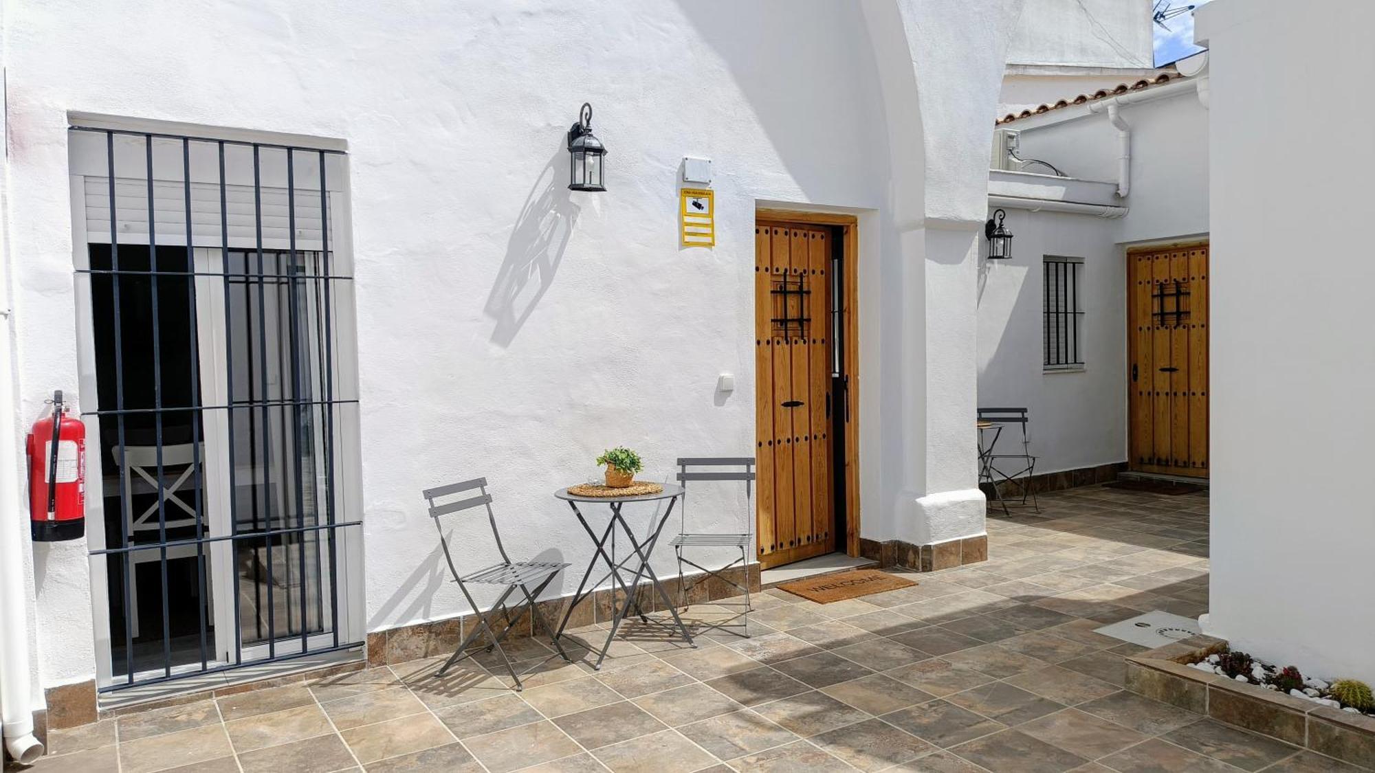 Apartamentos Turisticos A.Parra Jerez de la Frontera Exterior foto